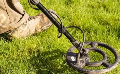 Smartfonunuzun gizli funksiyası: metal əşyaları belə