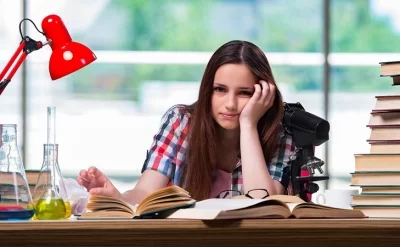 Ali məktəblərə qəbul artır, bəs iş imkanları: