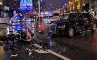 Məşhur partiya sədri lüks avtomobili ilə qəzaya düşdü