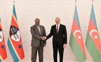 Prezident Esvatini Kralını