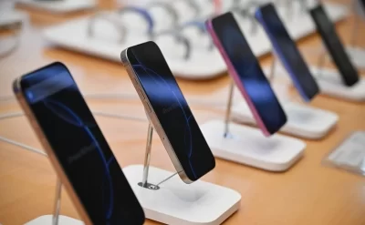 Telefonları gözlər önümdə oğurladı KİMSƏ MÜDAXİLƏ