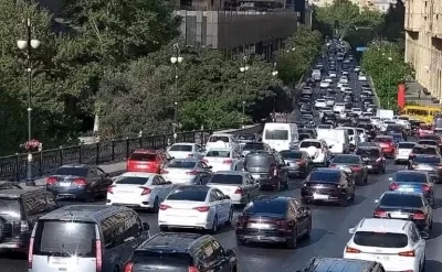 Bakıda 19 istiqamətdə