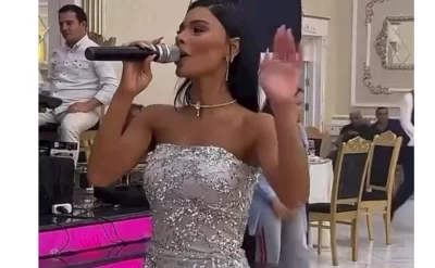 Aysunun toyda canlı ifası müzakirə yaratdı