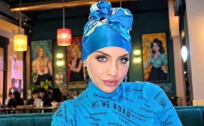 Leyla Əhmədova xaricdə deyil,