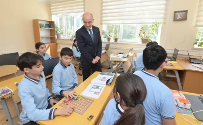 Azərbaycanda məktəbə başlama vaxtı dəyişir? –