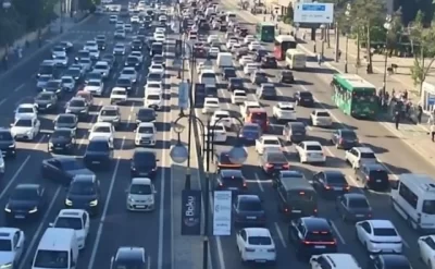 Bakının bu yollarında tıxac var -