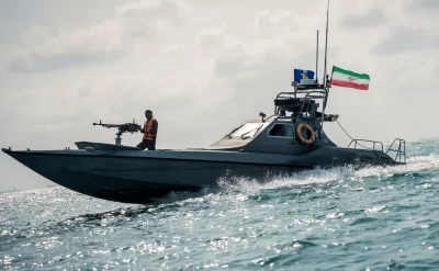 CENTCOM SEPAH-a məxsus 2 kateri məhv etdi