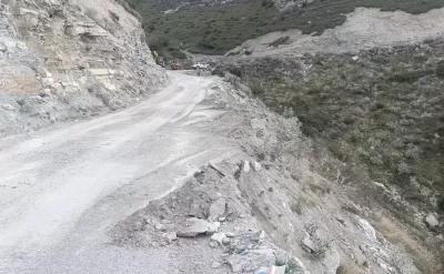 Xınalıq yolunda sürüşmə oldu