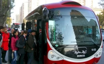 Bakıda avtobuslarla bağlı YENİLİK -