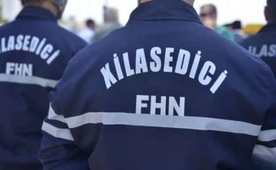 Yük avtomobilinin altında qalan sürücü belə xilas edildi - Video