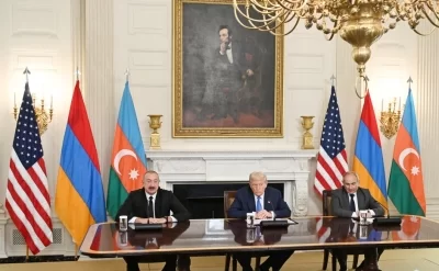 Tramp BMT-də Azərbaycan-Ermənistan normallaşma prosesindən danışdı