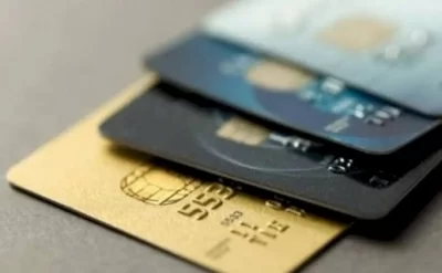 Azərbaycanda bank kartları ilə bağlı