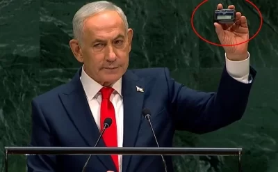 Boşalan zalda Netanyahu səhnəyə çıxdı:
