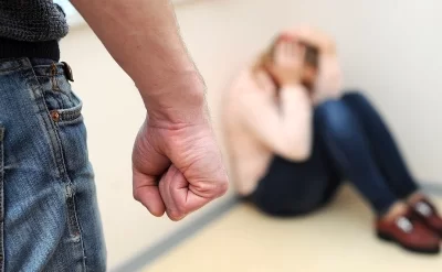 Bakıda valideynləri dalaşan qızdan qorxunc addım