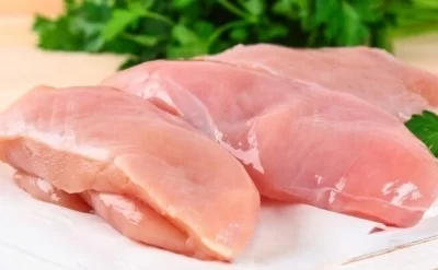 Marketlərdə toyuq filesi