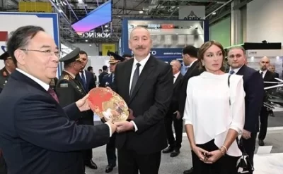Prezident "ADEX 2026" sərgisindən videoçarx paylaşdı