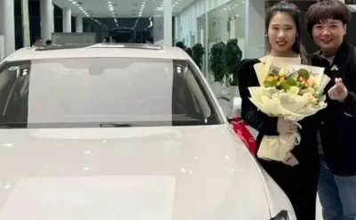 Müdir işə gedəndə üşüyən əməkdaşlarına BMW hədiyyə etdi