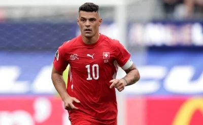 Məşhur futbolçu koronavirusa görə cərimələndi