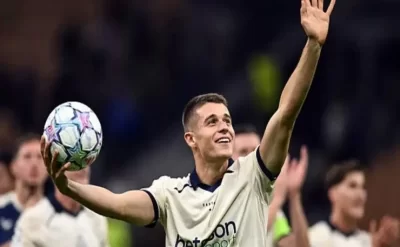 “Milan”ın azarkeşi San-Siroda “İnter”i rüsvay etdi: Çempionlar Liqasının