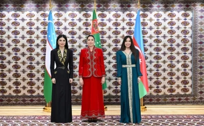 Leyla Əliyeva Berdiməhəmmədov və Mirziyoyevin qızları ilə görüşdü –