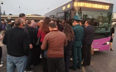 AYNA, AYNA, söylə mənə: