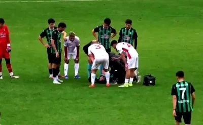 Türkiyədə futbolçu oyun zamanı infarkt keçirdi
