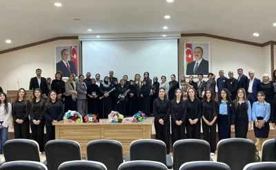 “Zirvə” antologiyasının təqdimat