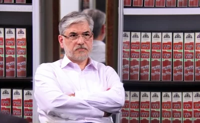 Azərbaycanlı uşaqları məktəbdən hədəf alan Sərrafın gerçək kimliyi – FAKTLAR
