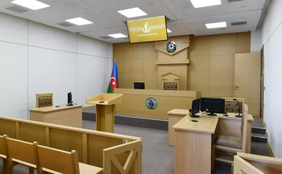 Məhkəmə onu azadlığa