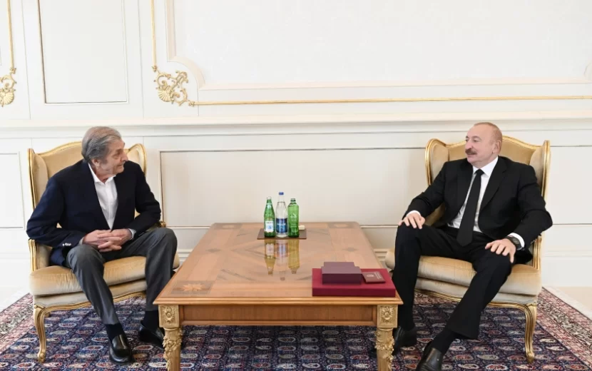 Prezident İlham Əliyev Fərhad Xəlilova “İstiqlal” ordenini təqdim edib