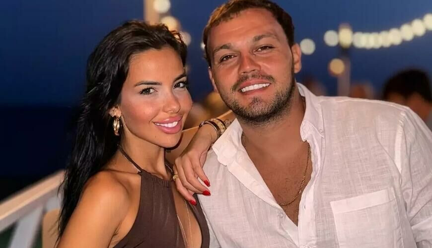 Ad günündə boşandığı həyat yoldaşından danışıb ağladı – VİDEO