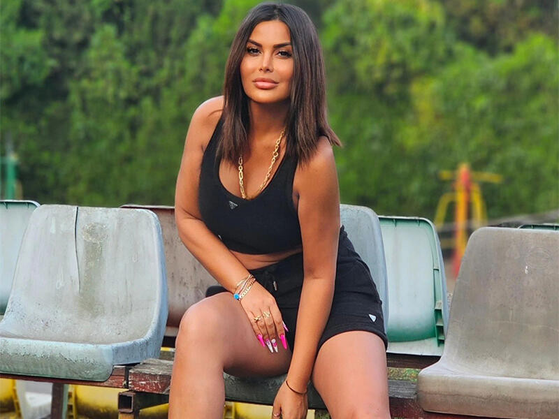 “Məni alan cekpot udub, hərtərəfli qızam” 