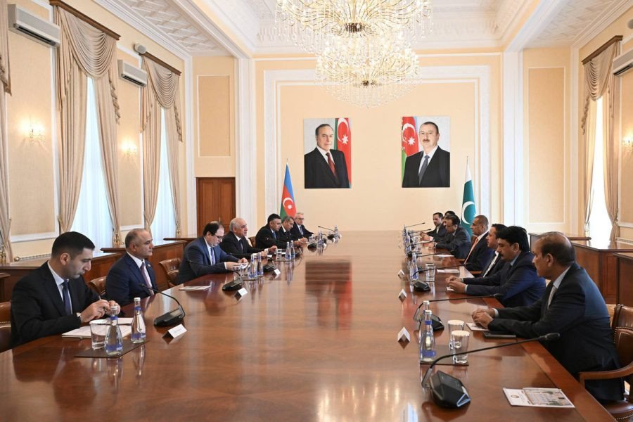 Əli Əsədov Pakistan Milli Assambleyasının sədri ilə görüşdü
