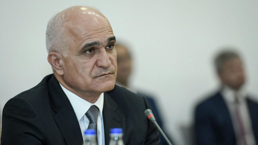 Şahin Mustafayev İran səfiri ilə görüşdü