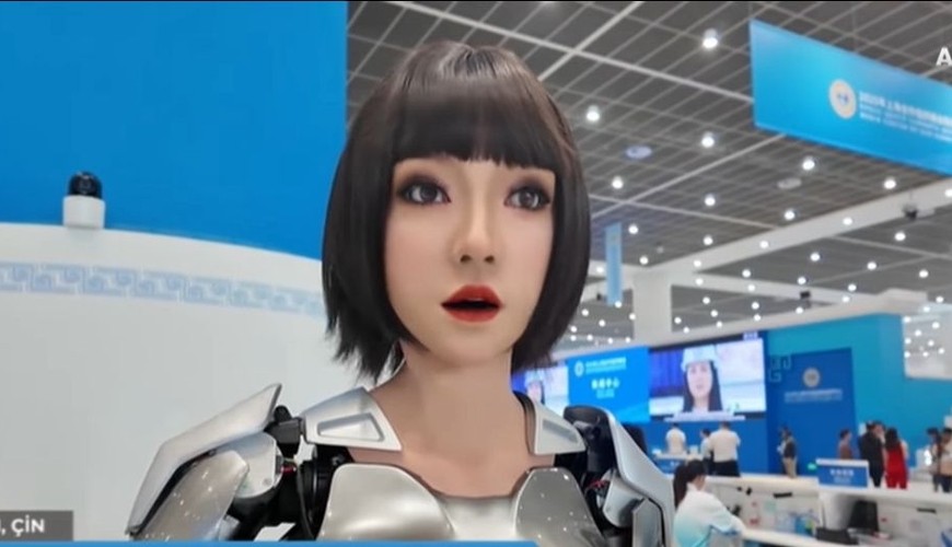 Azərbaycan teleməkanında bir ilk: AzTV süni intellektli robotdan müsahibə aldı – VİDEO