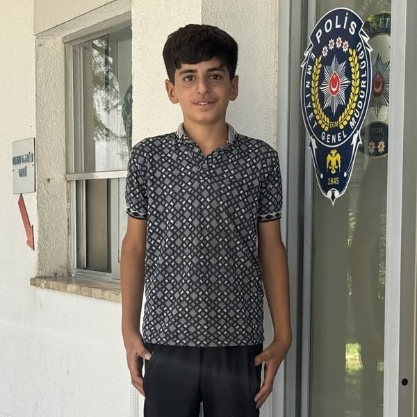 Türkiyədə 15 yaşlı gənc zibil qutusundan “sərvət” tapdı – FOTO