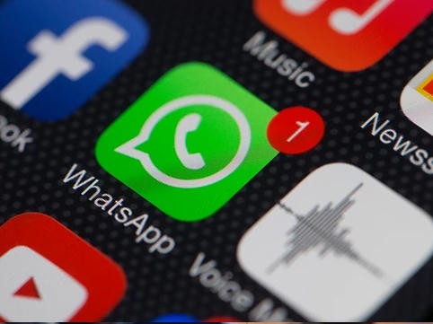 “WhatsApp”dan YENİLİK: Mesajlar 1 saata silinəcək