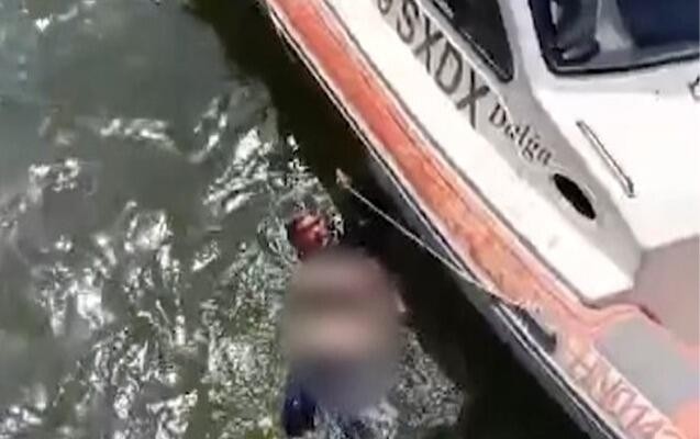 Dənizdə batan 26 yaşlı qız belə xilas edildi – VİDEO