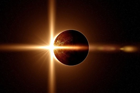 İlin son Günəş tutulması başlayıb