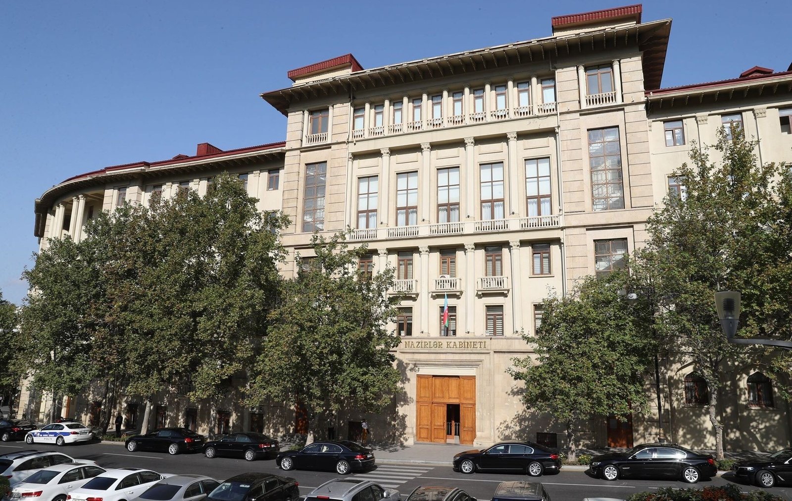 Qiymətləri dövlət tərəfindən tənzimlənən xidmətlərin siyahısı dəyişib