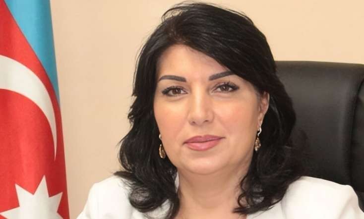 Bu xanım Bakıda iki məktəbə rəhbərlik edir – FOTO