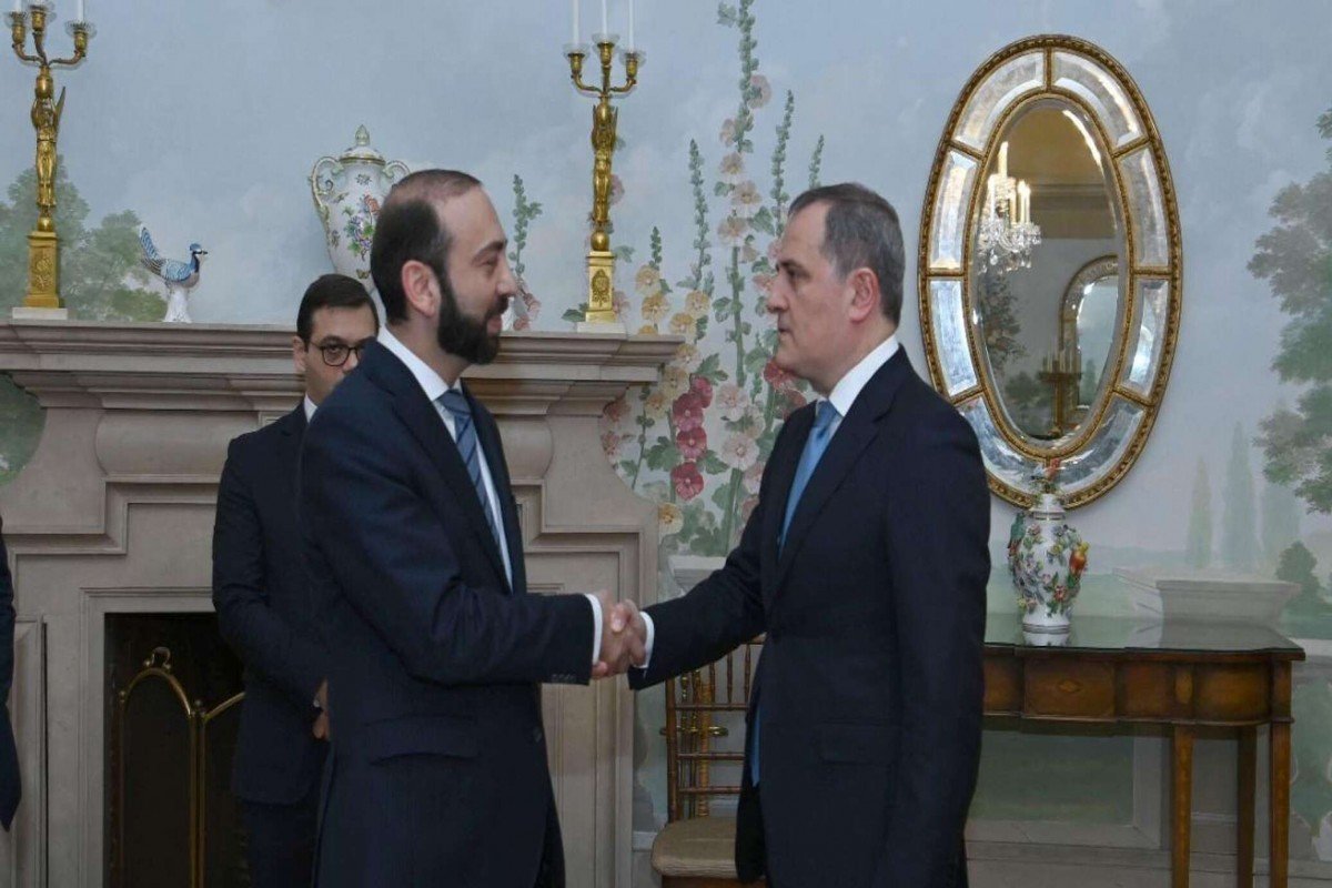 Azərbaycan və Ermənistan XİN başçıları Nyu-Yorkda görüşüb