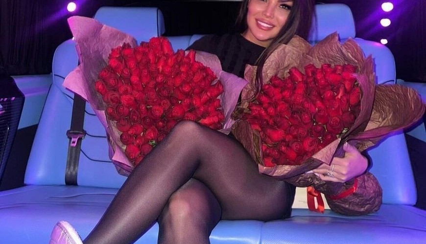 “Məclislərdə təkcə o mahnımı 10000 manata oxuyuram”