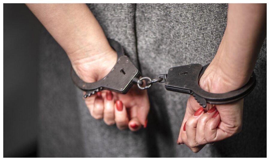 Cəlilabadda QORXUNC HADİSƏ: Bacı qardaşını… / VİDEO