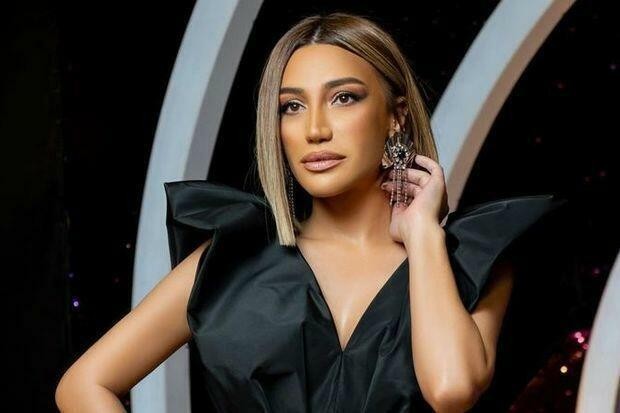 Röya atasının vəfatından sonra ilk dəfə belə GÖRÜNTÜLƏNDİ – VİDEO 