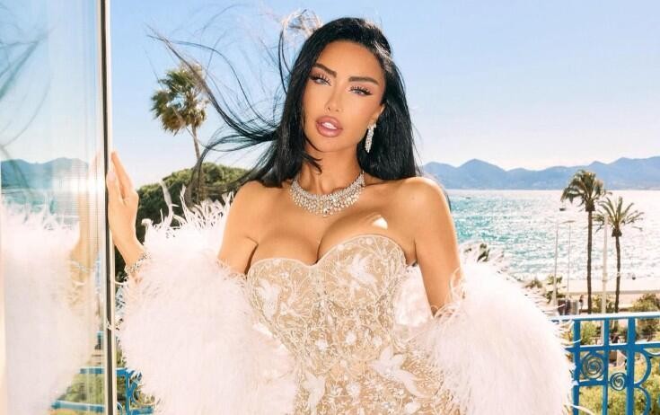 “Ona görə kişilər məni çox sevir”