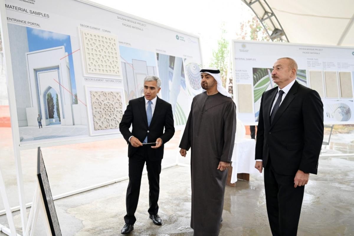 Azərbaycan və BƏƏ prezidentləri Yeni Şuşa məscidində tikinti işlərinin gedişi ilə tanış olublar