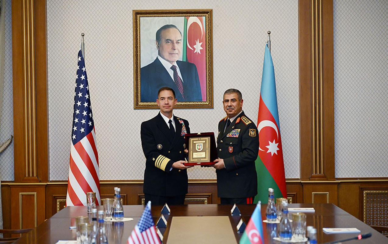 Zakir Həsənov Bred Kuperlə görüşdü – VİDEO