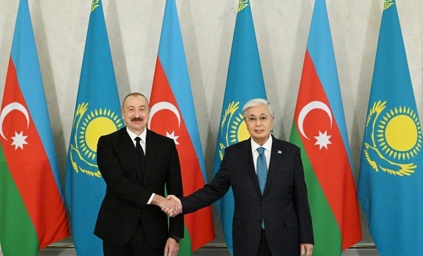 İlham Əliyev Kasım-Jomart Tokayevi təbrik edib