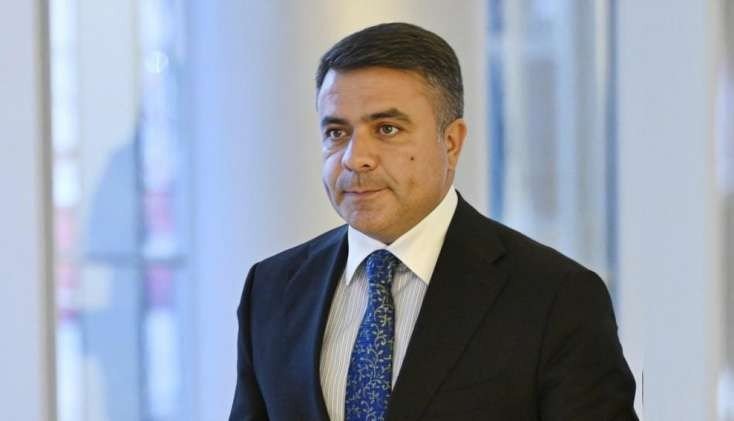 Uzun müddət sonra Cabir İmanovun mərasimində göründü, lakin… – Sərt sözlər